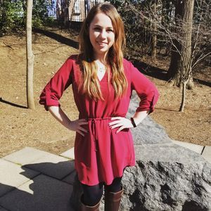 Meet your Posher, Lena